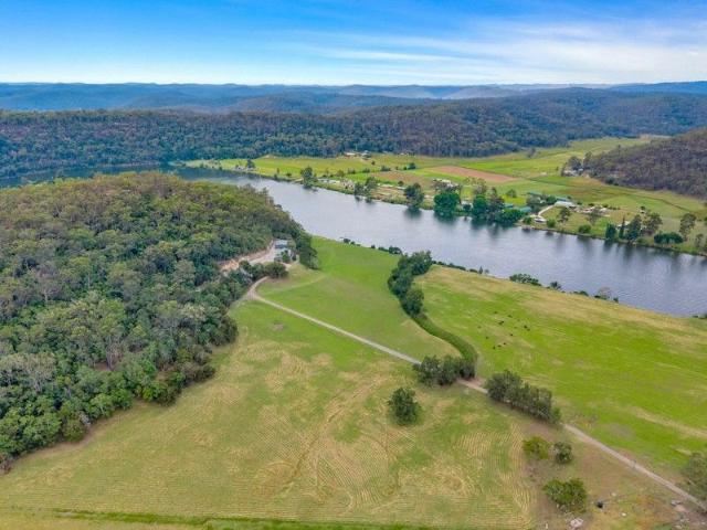 House for sale in Cumberland Reach, New South Wales