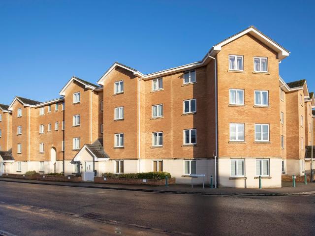 Apartment for rent in Fiddler's Green, Golden Valley