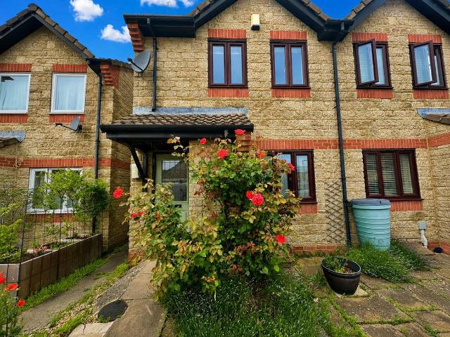 House for rent in Hucclecote Green, Gloucester