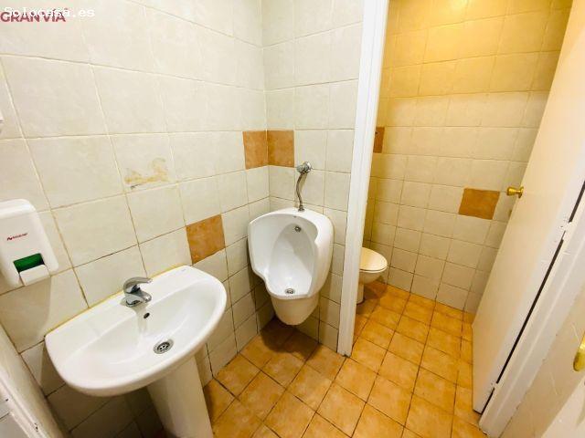 Local Comercial en alquiler en Las Gaunas, Logroño