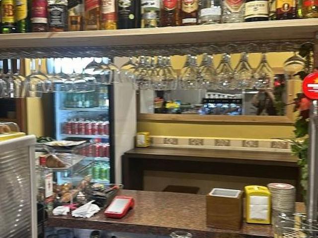 Local Comercial en alquiler en Horta-Guinardó, Barcelonès