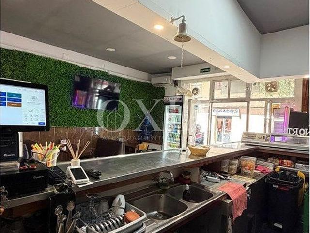 Local Comercial en alquiler en Riu Sud, Barcelonès