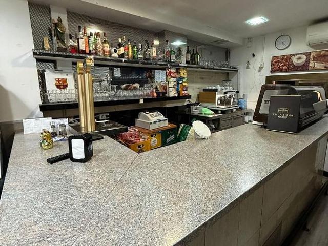 Local Comercial en alquiler en Sant Andreu, Barcelonès