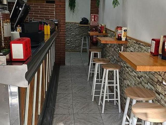 Local Comercial en alquiler en Riu Sud, Barcelonès