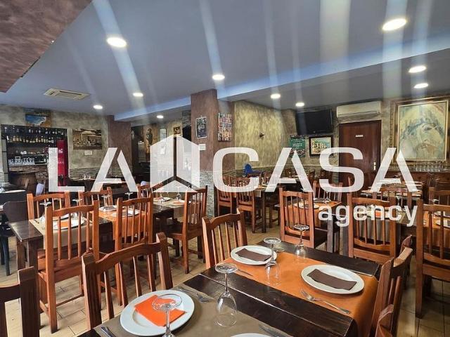 Local Comercial en alquiler en Nou Barris, Barcelonès