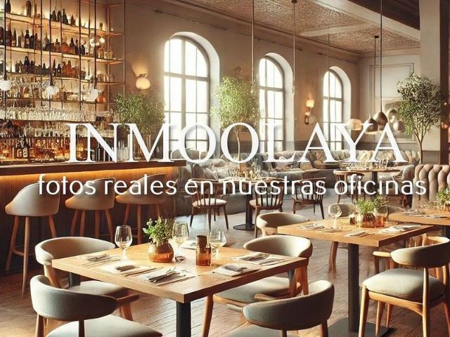 Local Comercial en alquiler en Barcelonès, Catalunya