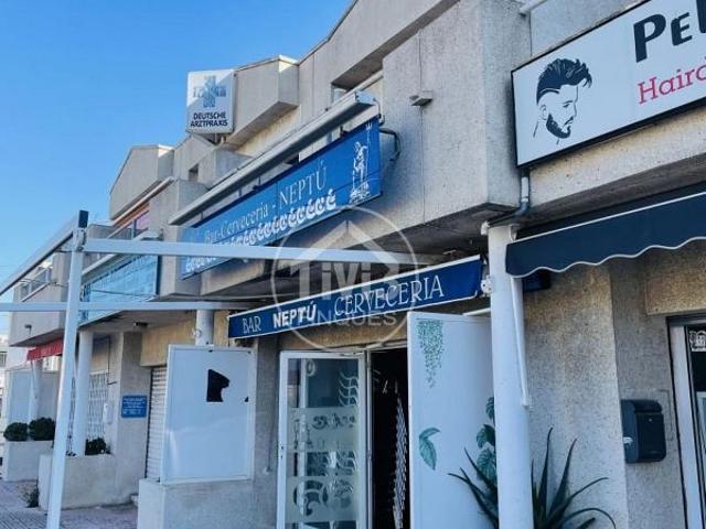 Local Comercial en venta en Mont-roig Del Camp