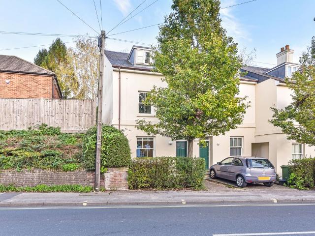 House for rent in Hampshire