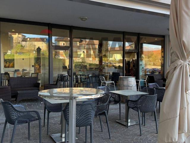 Locale Commerciale in vendita a Borgo Valbelluna, Mel