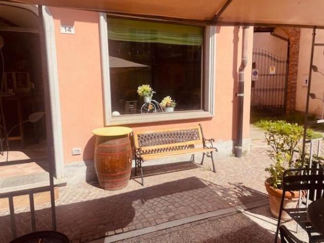 Locale Commerciale in vendita a Piemonte, Cuneo