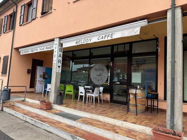 Locale Commerciale in vendita a Bovolone, Veneto