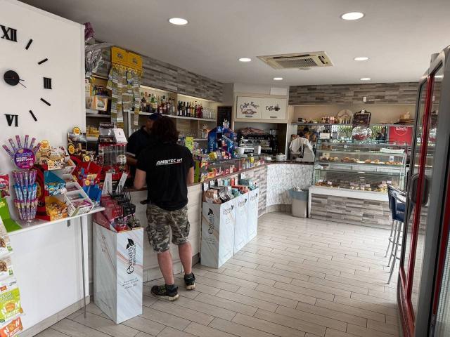 Locale Commerciale in vendita a Unione dei comuni del Sorbara, Nonantola