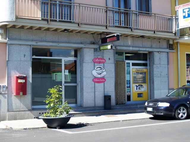 Locale Commerciale in vendita a Piemonte, Vercelli
