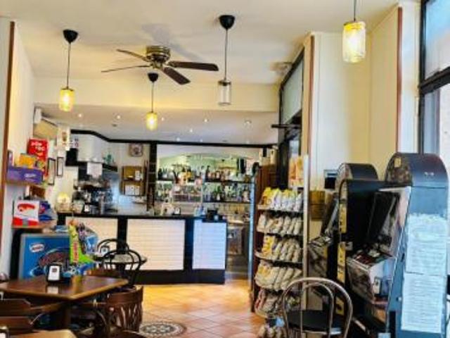 Locale Commerciale in vendita a Tavazzano con Villavesco, Lodi