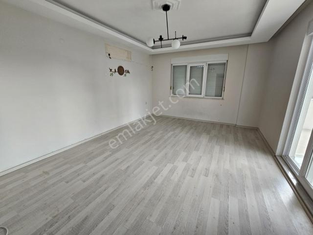 Barış Mahallesi, Kepez içerisinde kiralık mülk