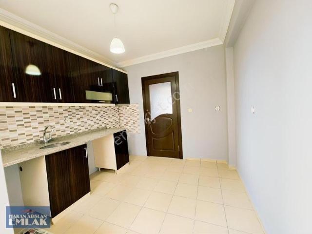 Barış Mahallesi, Kepez içerisinde kiralık mülk