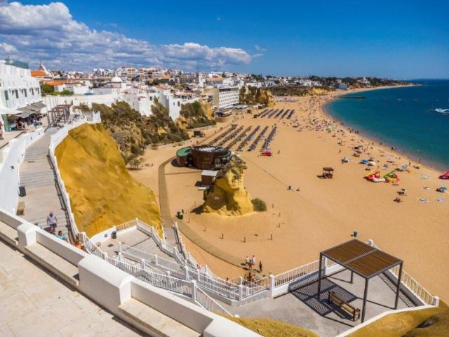 Loja venda em Albufeira e Olhos de Água, Albufeira