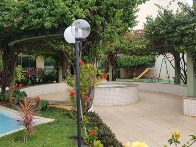 Apartamento venda em Região Geográfica Imediata do Distrito Federal, Região Integrada de Desenvolvimento do Distrito Federal e Entorno