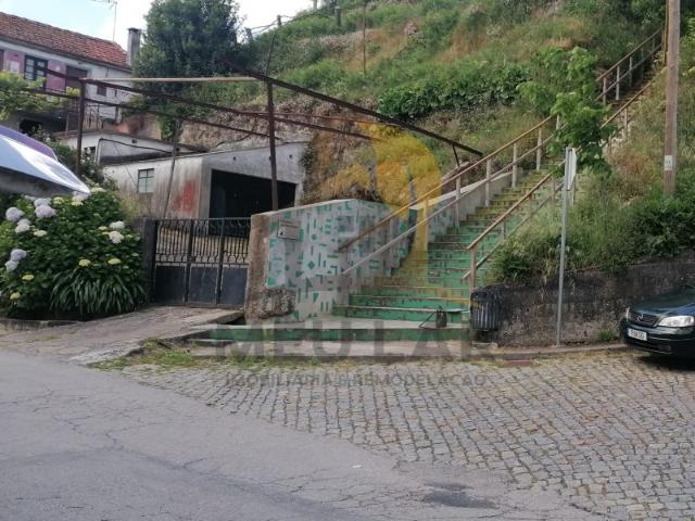 Loja alugar em Arouca, Mansores