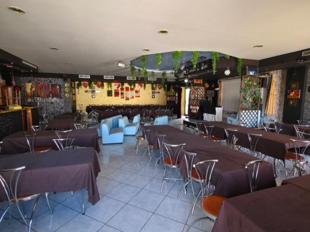 Locale Commerciale in vendita a Silvi, Abruzzo