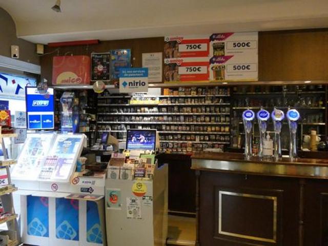 Local Commercial vente à Alençon