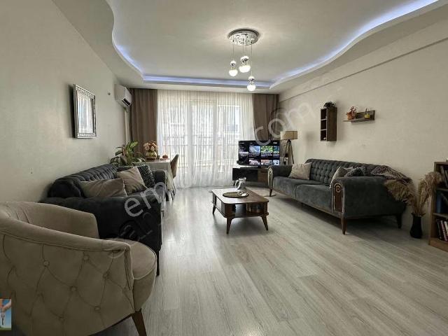 Küçükçekmece, İstanbul içerisinde satılık mülk