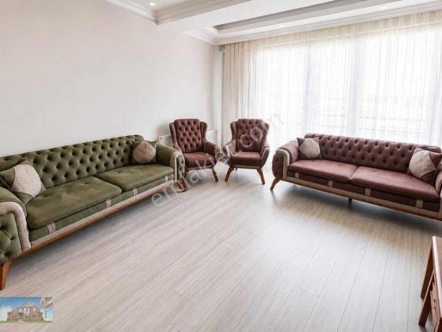 Yeni Mahalle Mahallesi, Küçükçekmece içerisinde satılık mülk