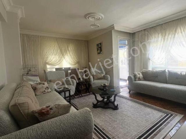Küçükçekmece, İstanbul içerisinde satılık mülk