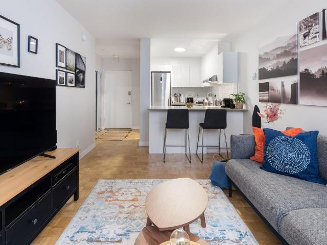 Apartment for rent in Davie Village, Vancouver