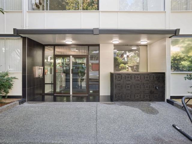 Apartment for rent in Davie Village, Vancouver