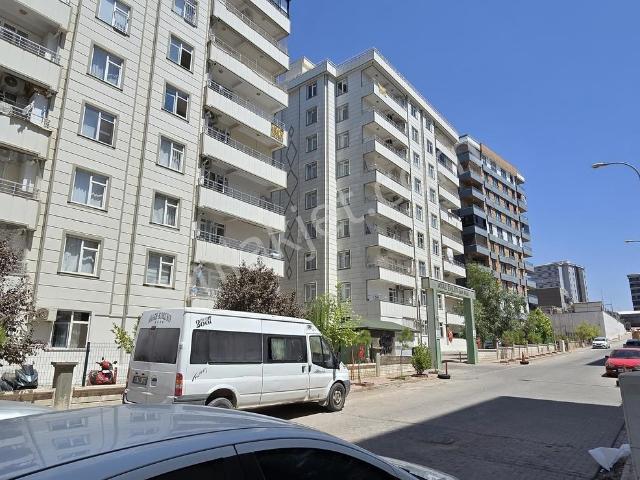 Şanliurfa içerisinde kiralık mülk