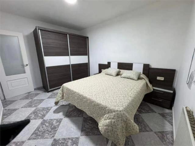 Apartamento en alquiler en Vale, Baralla