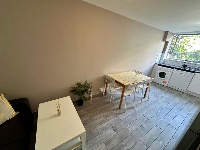 House for rent in North Kensington, Greater London