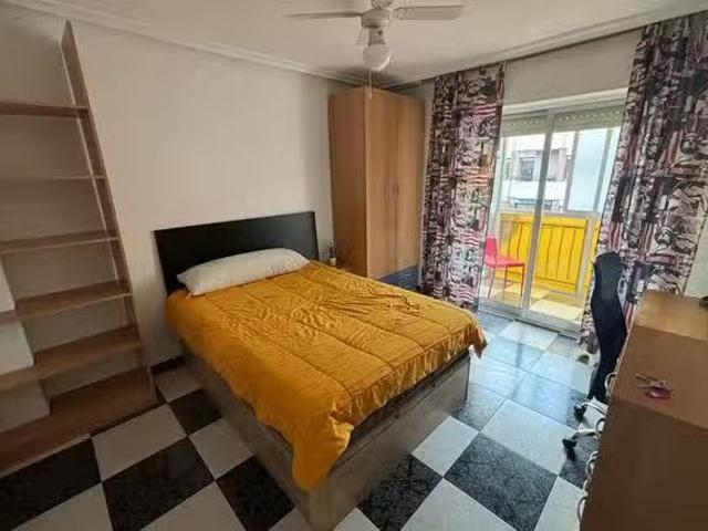 Casa en alquiler en Alicante, Valencia