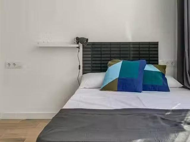 Casa en alquiler en Pubilla Cases, L'hospitalet De Llobregat