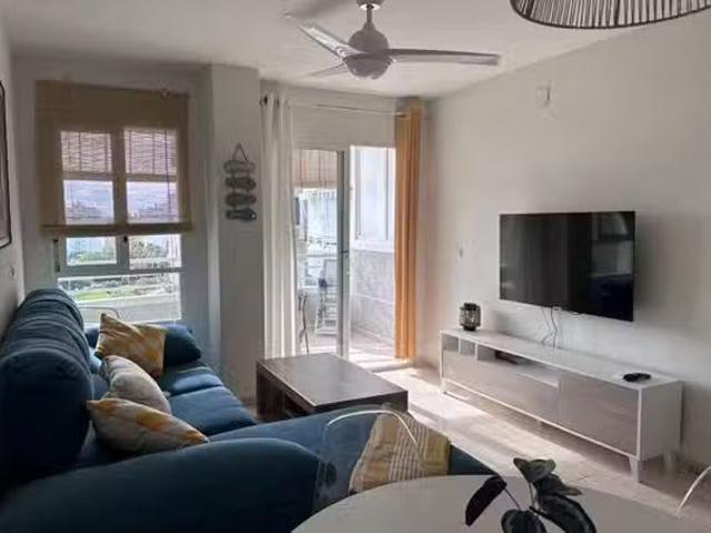 Apartamento en alquiler en Alicante, Valencia