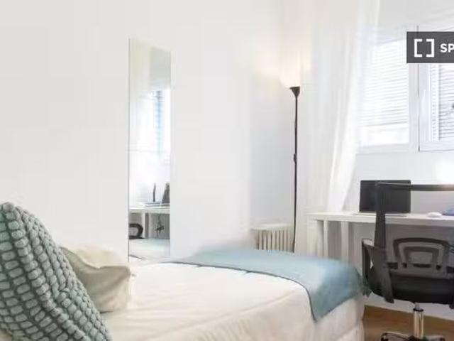 Casa en alquiler en Arapiles, Madrid