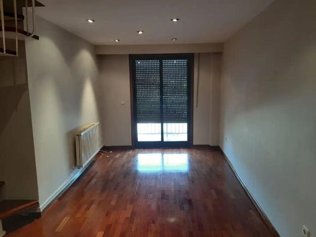 Apartamento en alquiler en A Valenzá, Ourense