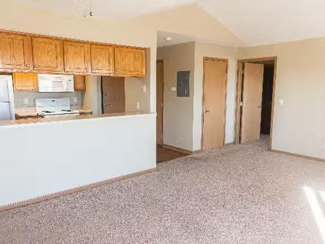 Condo for rent in Urbandale