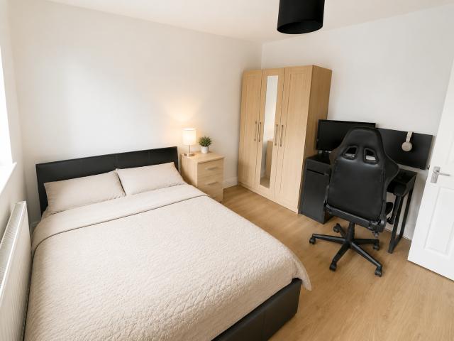 Room for rent in Stepney, Greater London