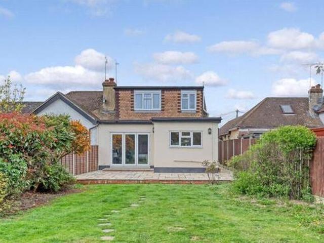 House for sale in Stroud Green, Barling