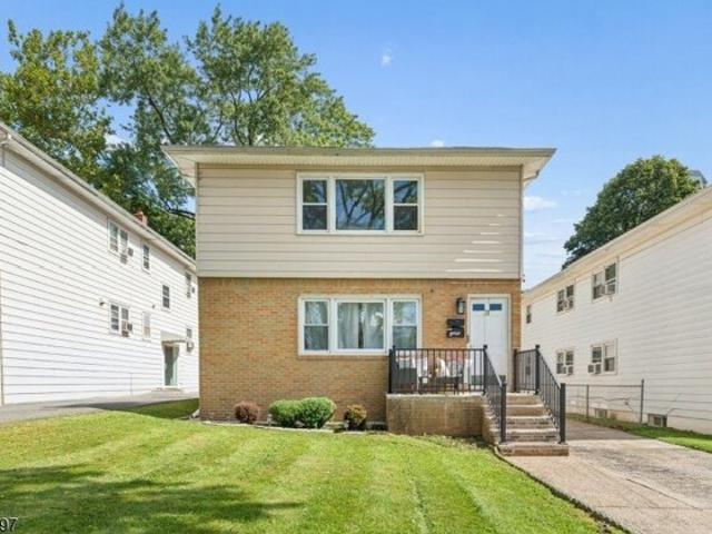 House for sale in Bloomfield, New Jersey