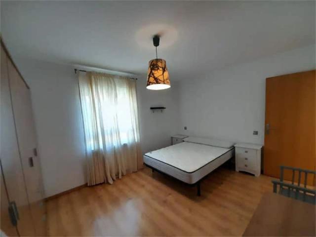 Apartamento en alquiler en Barbastro, Huesca