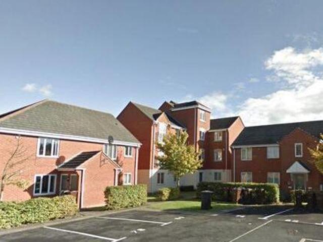 House for rent in Heath Park, Park Village