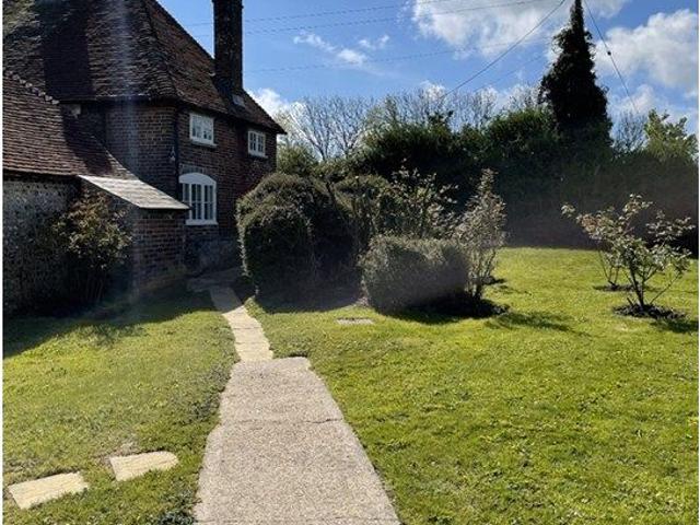 House for rent in Beddingham, Iford