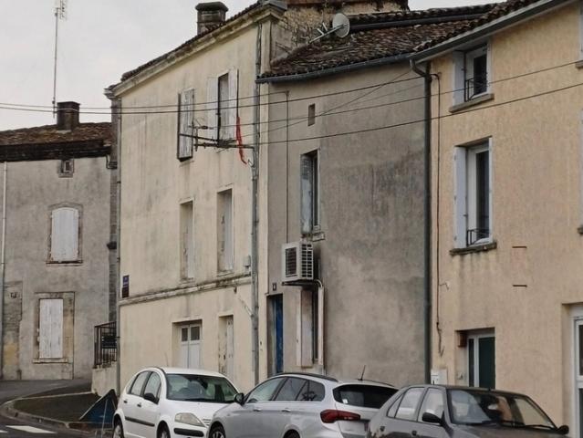 Maison vente à Cognac, Barbezieux-saint-hilaire