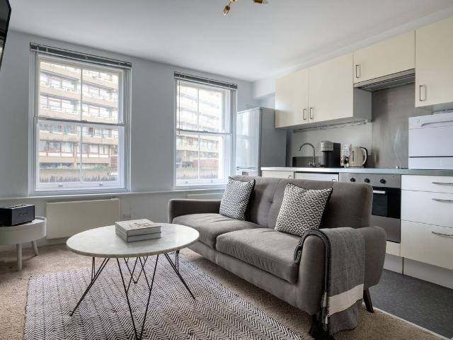 Apartment for rent in West Smithfield, Lyons