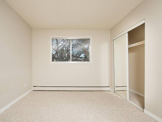 Apartment for rent in Queen Mary Park, Edmonton