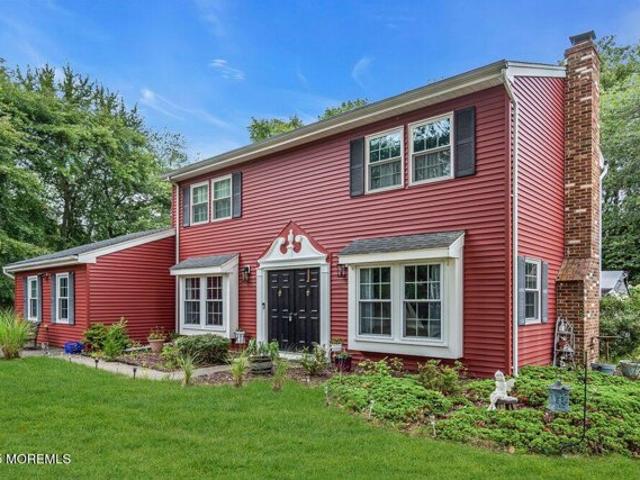 House for sale in Toms River