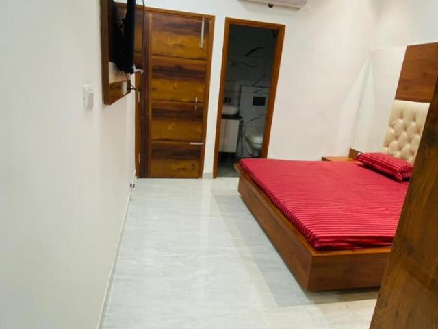 Property for rent in Zirakpur, Punjab